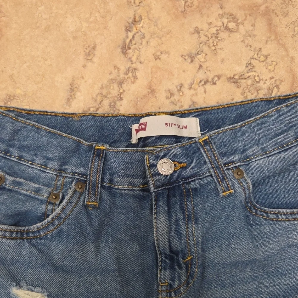 Levis Kids  Blue Distressed Denim Shorts Sz 14